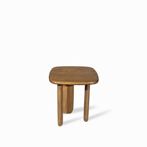 Mesa auxiliar león 60x55x55