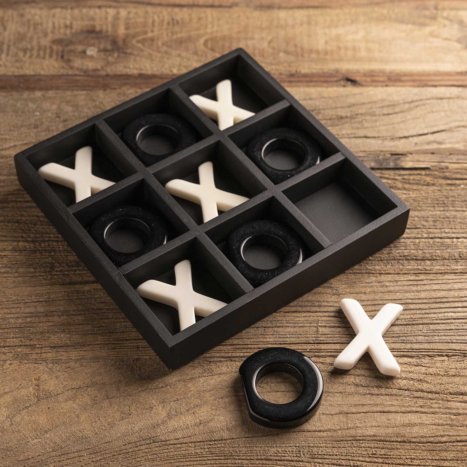 Juego tres en raya blanco y negro - Ambiente Gourmet México