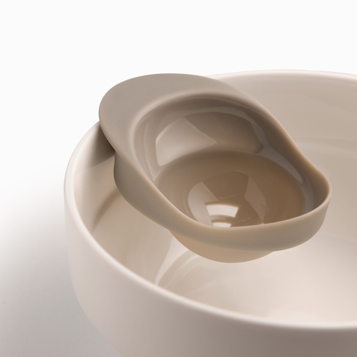 Separador de yemas gris - Ambiente Gourmet México