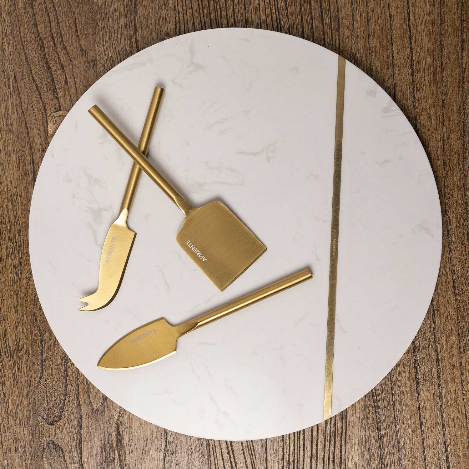 Tabla Redonda Y Cuchillos Para Queso Set X4 - Ambiente Gourmet México