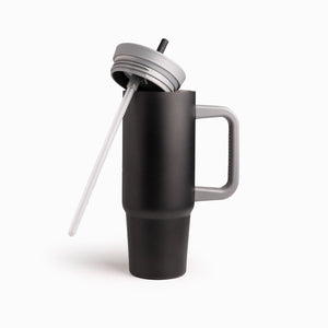 Termo Doble Pared Negro Con Pitillo Y Manija 900Ml - Ambiente Gourmet México