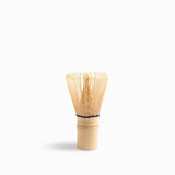 Batidor matcha en bambu