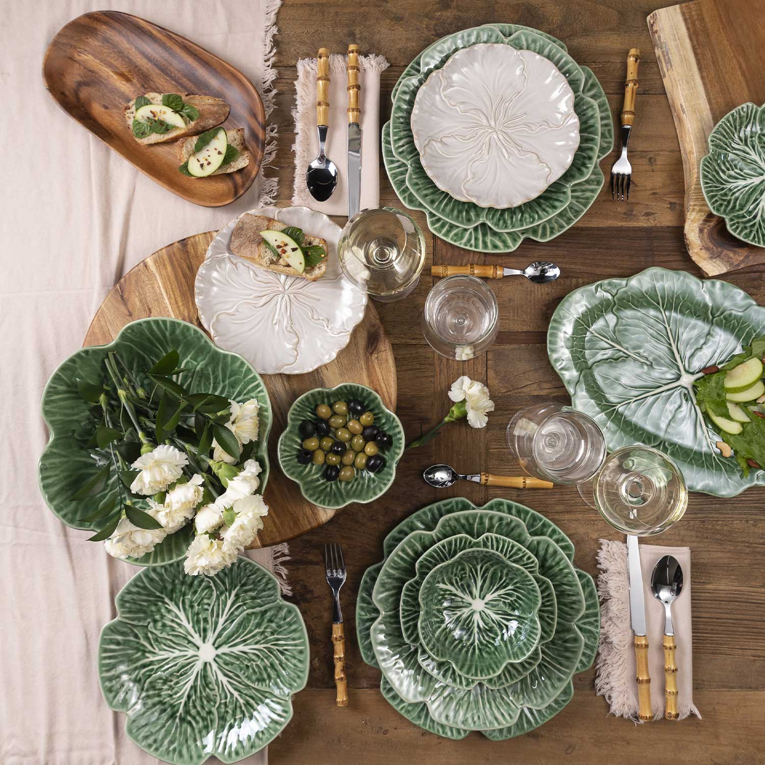 Mantel para mesa flecos beige 140x240cm