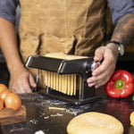 Maquina de pasta negra