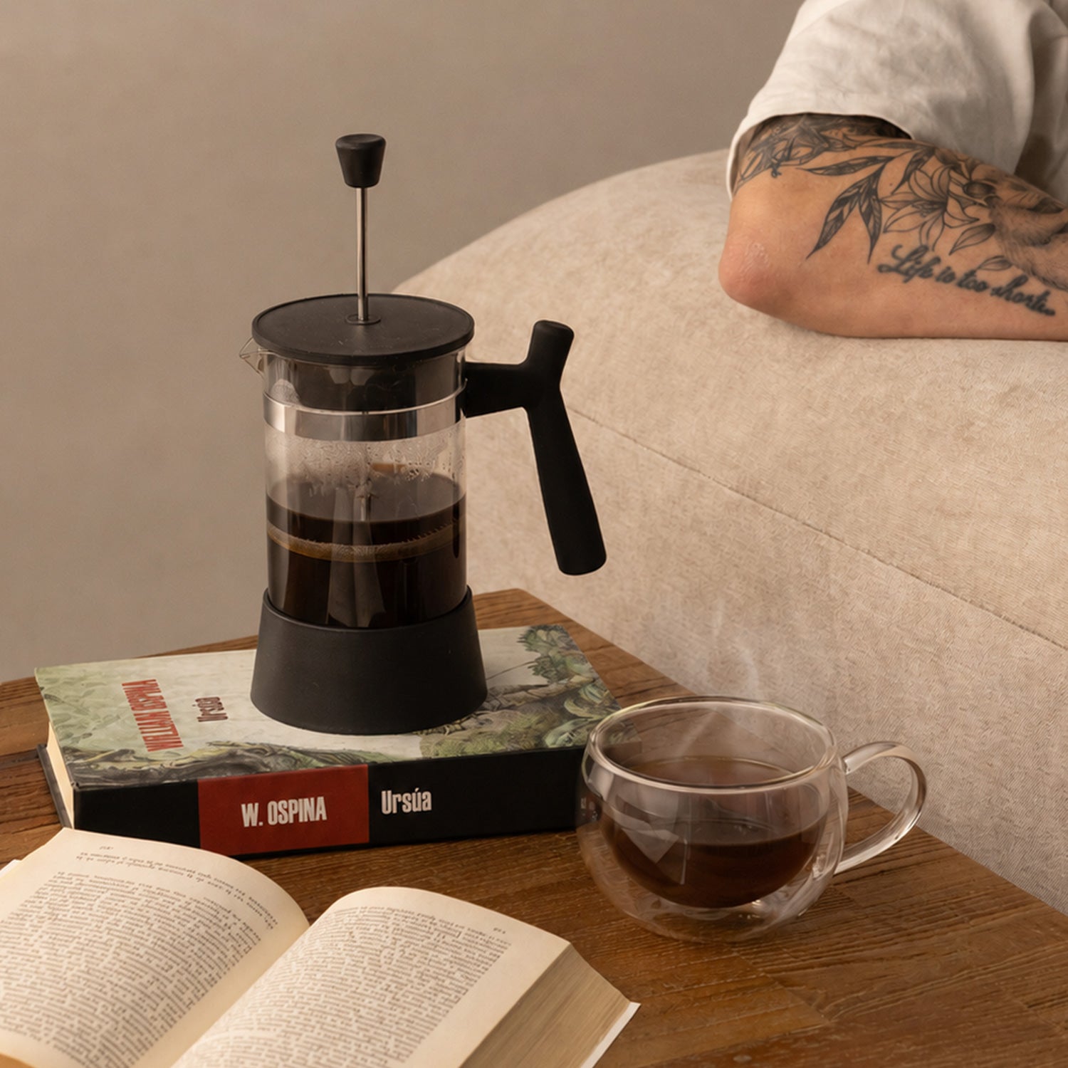 Kit café doble pared pocillos + prensa francesa negra 600 ml