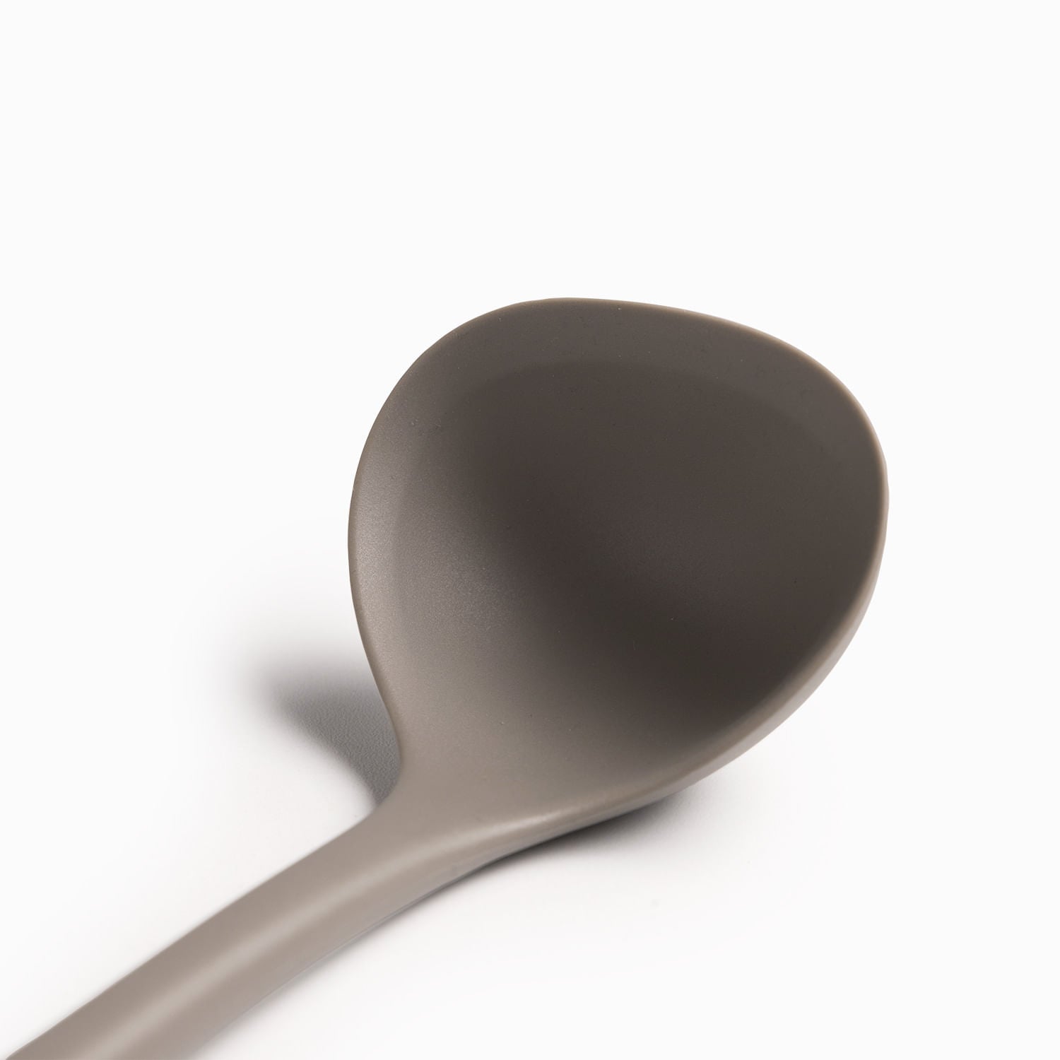 Cucharon sopa silicona gris - Ambiente Gourmet México