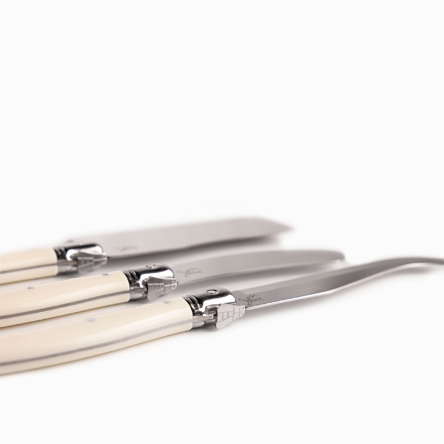 Cuchillos para el queso terre setx3 - Ambiente Gourmet México