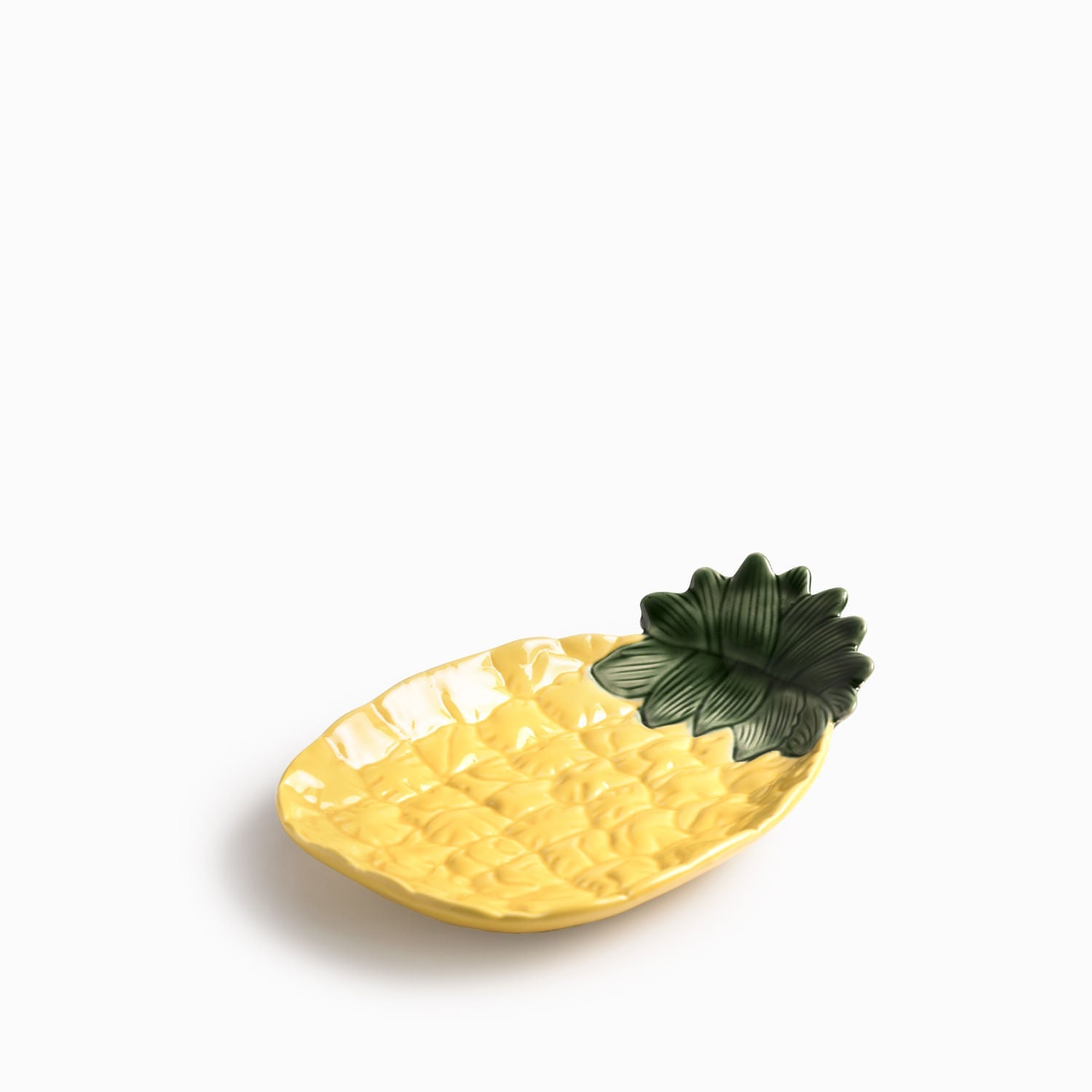 Plato Piña 24x17cm