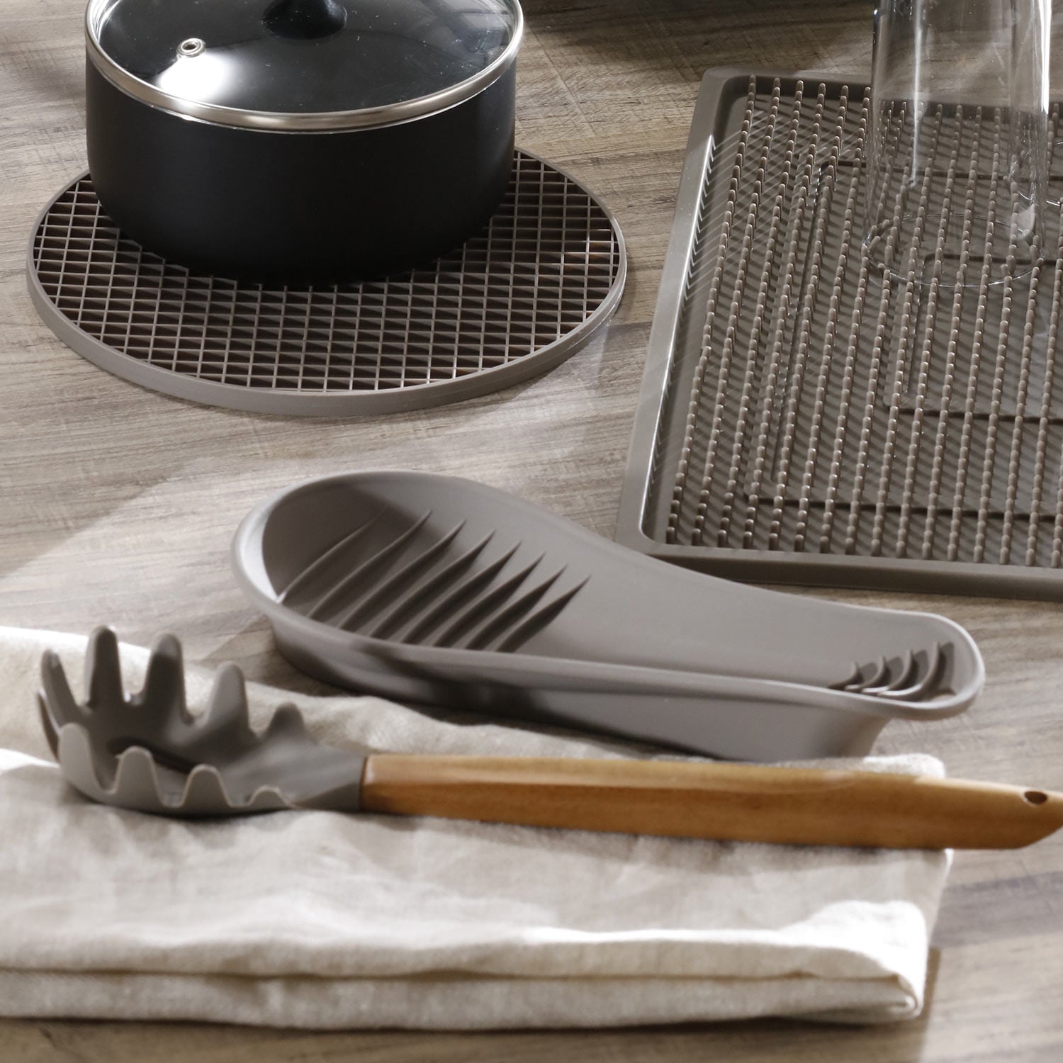 Reposacucharas en silicona gris - Ambiente Gourmet México