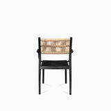 Silla brazos negra con espaldar cuerdas café