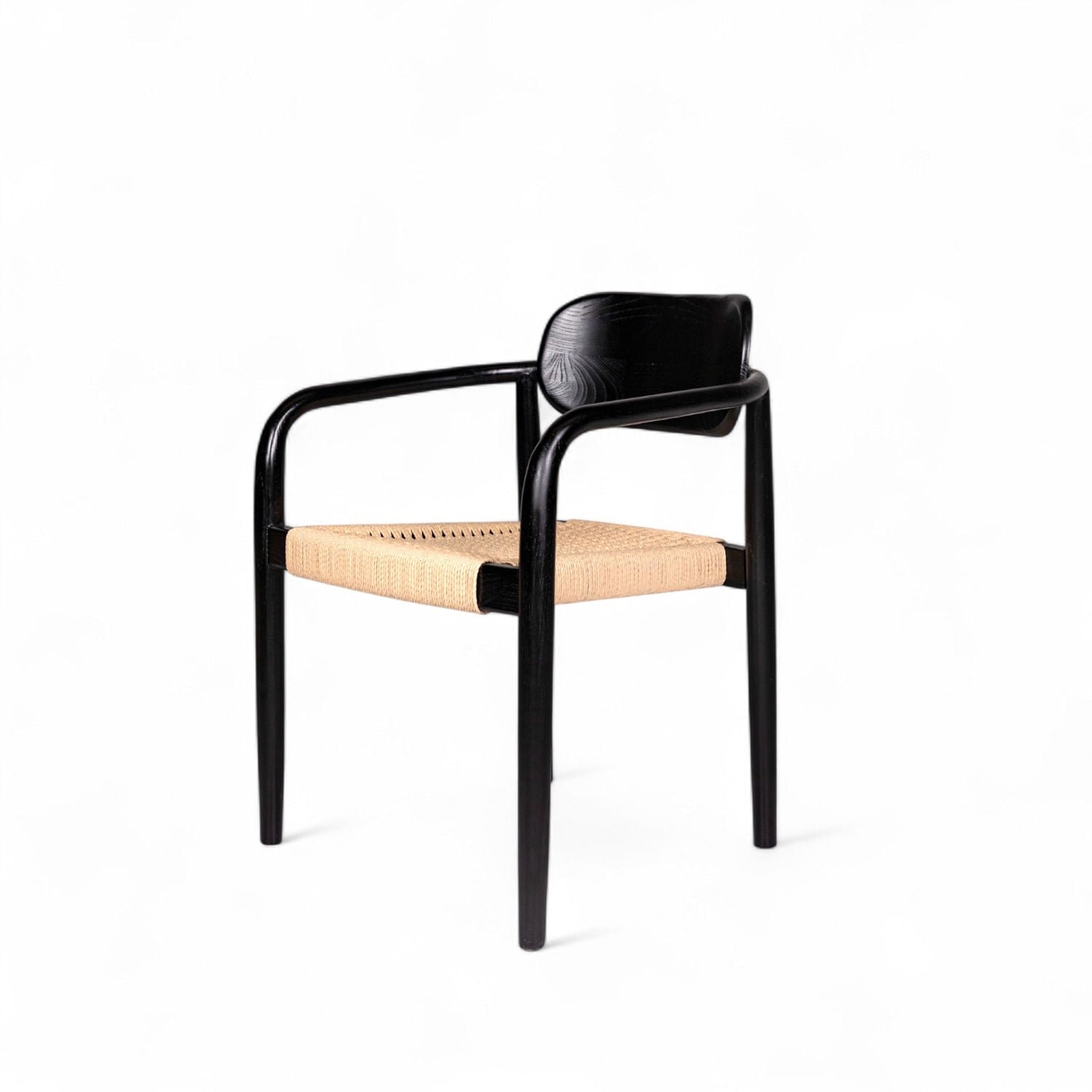 Silla de comedor Lucinda espaldar redondo negra