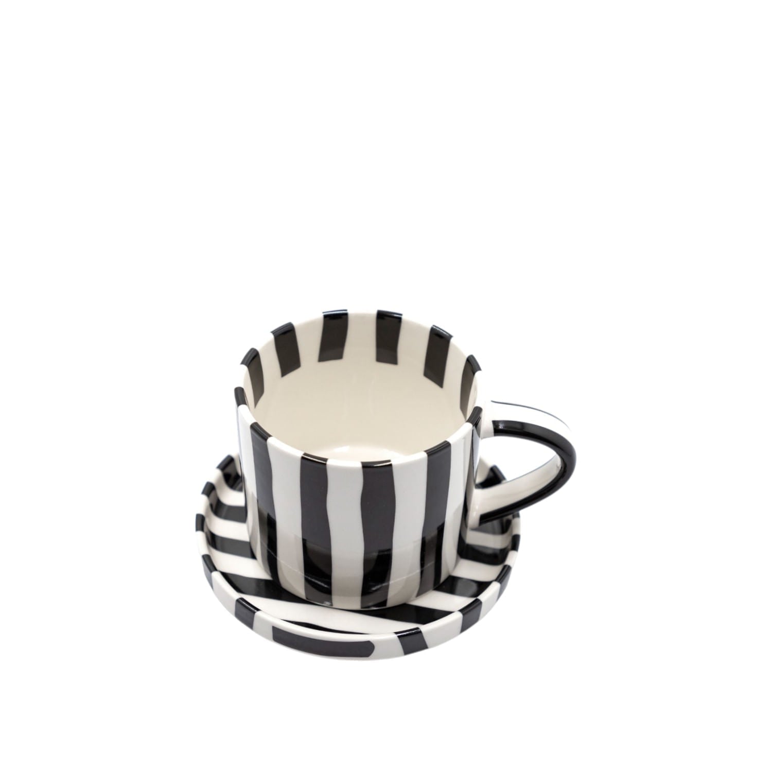 Taza y plato líneas negro - Ambiente Gourmet México